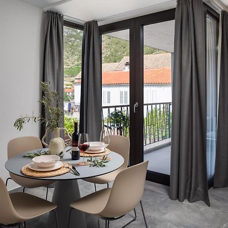Residence The One - New Komiža Extérieur photo